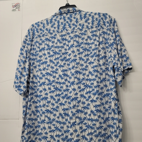 Caribbean Tree Print Short-Sleeve Woven Camp Shirt - Picture 3 of 7